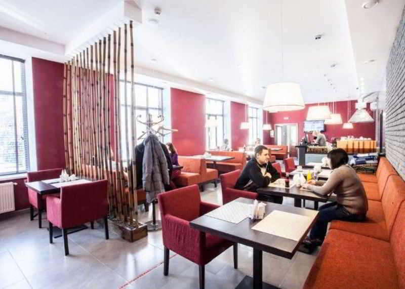 Optima Sumy Hotel ภายนอก รูปภาพ