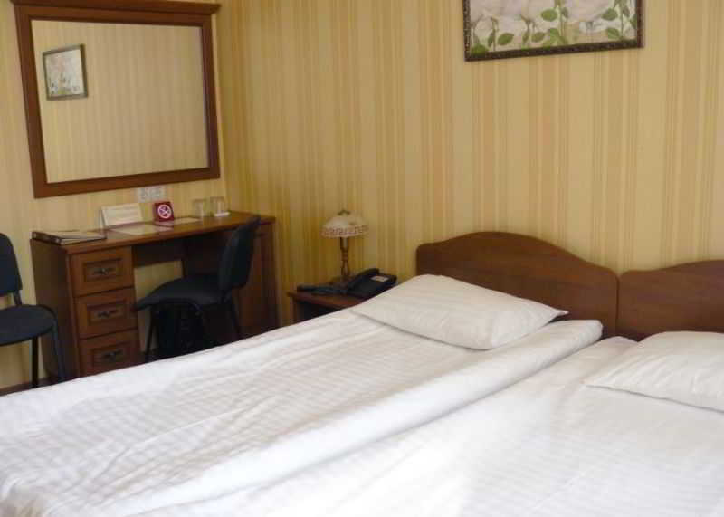 Optima Sumy Hotel ภายนอก รูปภาพ